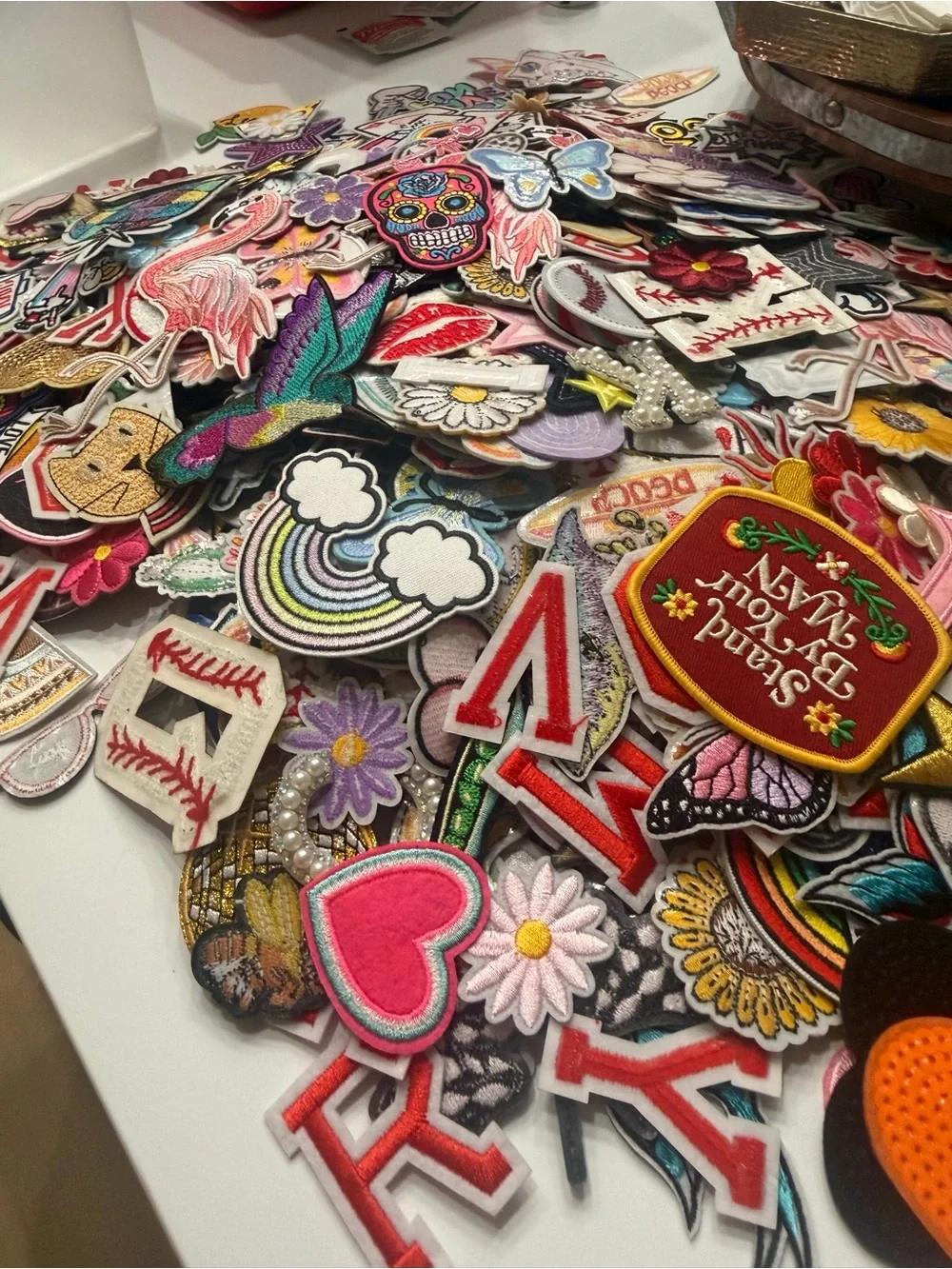 500 + patches plus pins, rivets, letter patches mini iron whole kit for crafters